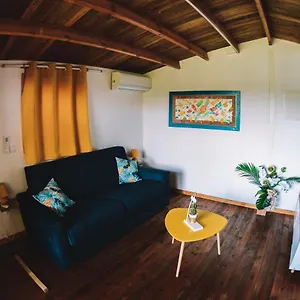  Hébergement de vacances De Nola Martinique